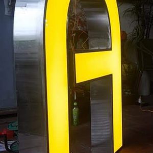 Chữ Inox sáng đèn